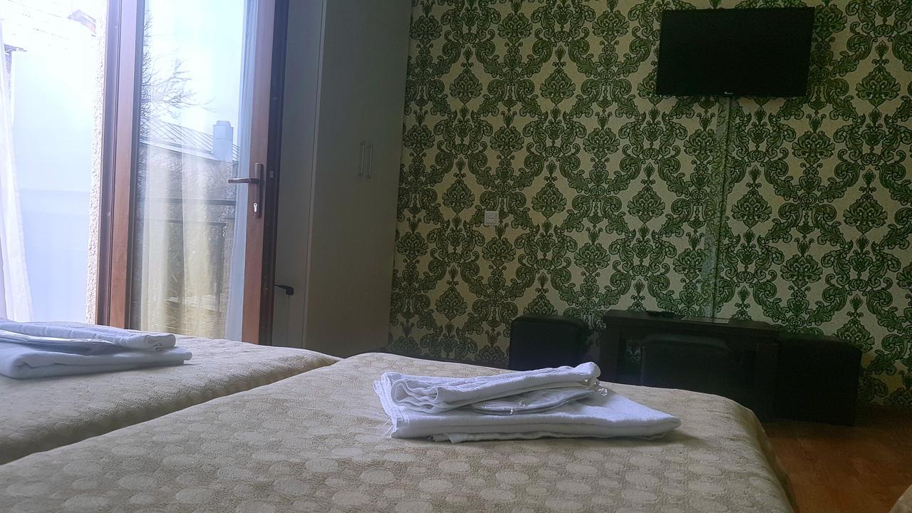 Hotel Stal+ Tbilisi Buitenkant foto