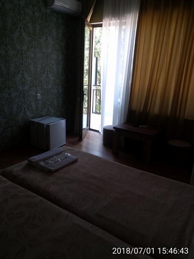 Hotel Stal+ Tbilisi Buitenkant foto