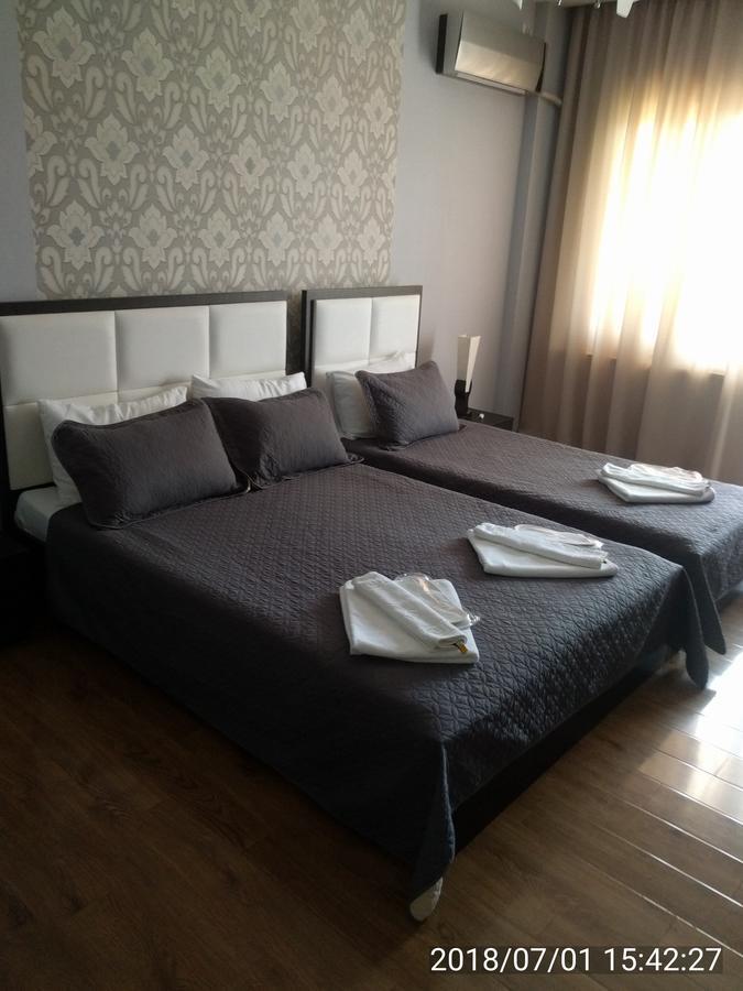 Hotel Stal+ Tbilisi Buitenkant foto